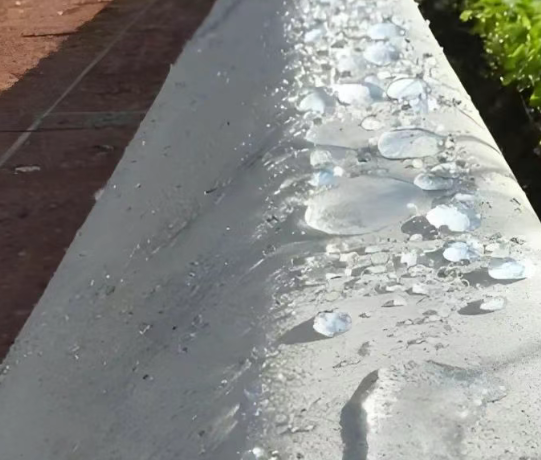 曲沃硅烷浸渍涂料在混凝土保护中的应用